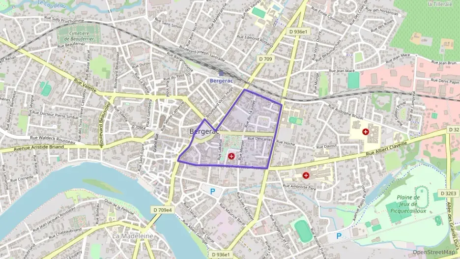 Maison 90 m² cinq pièces à vendre à Bergerac Maison 90 m² cinq pièces à vendre à Bergerac