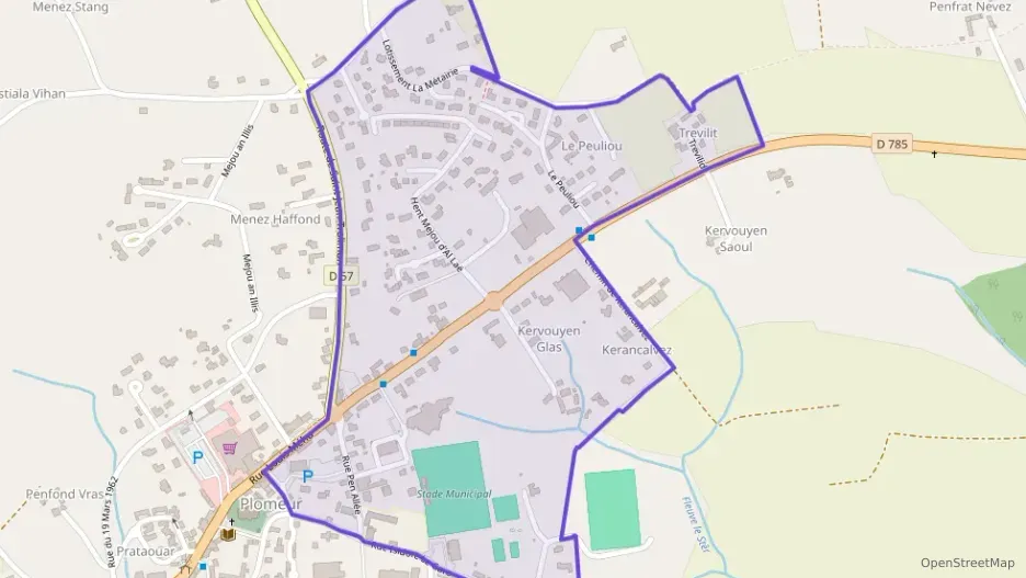 Maison 115 m² six pièces à vendre à Plomeur Maison 115 m² six pièces à vendre à Plomeur