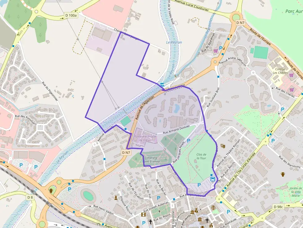 Maison 93 m² quatre pièces à vendre à Fréjus