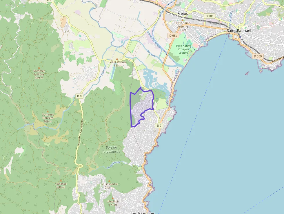 Maison 170 m² trois pièces à vendre à Fréjus