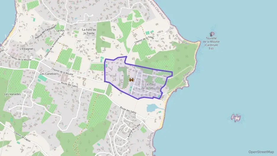 Maison 160 m² six pièces à vendre à Saint-Tropez Maison 160 m² six pièces à vendre à Saint-Tropez