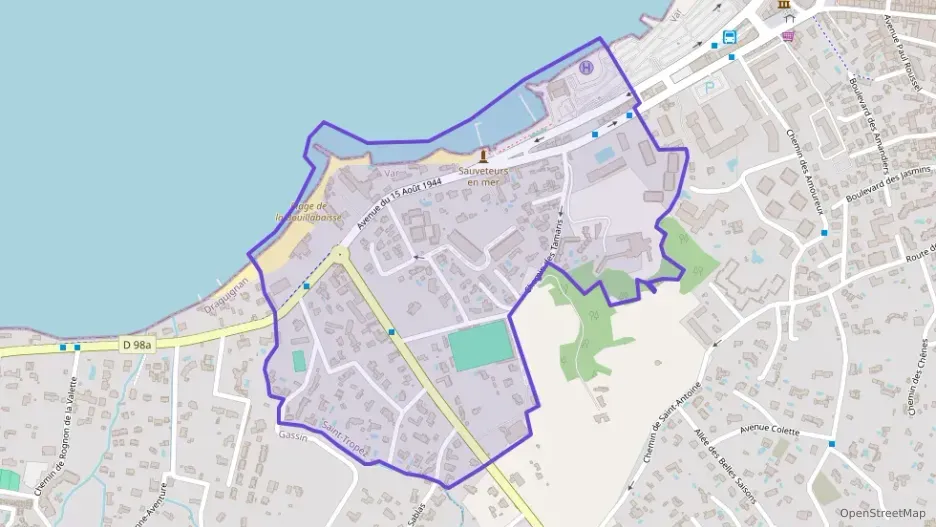 Maison 158 m² six pièces à vendre à Saint-Tropez Maison 158 m² six pièces à vendre à Saint-Tropez