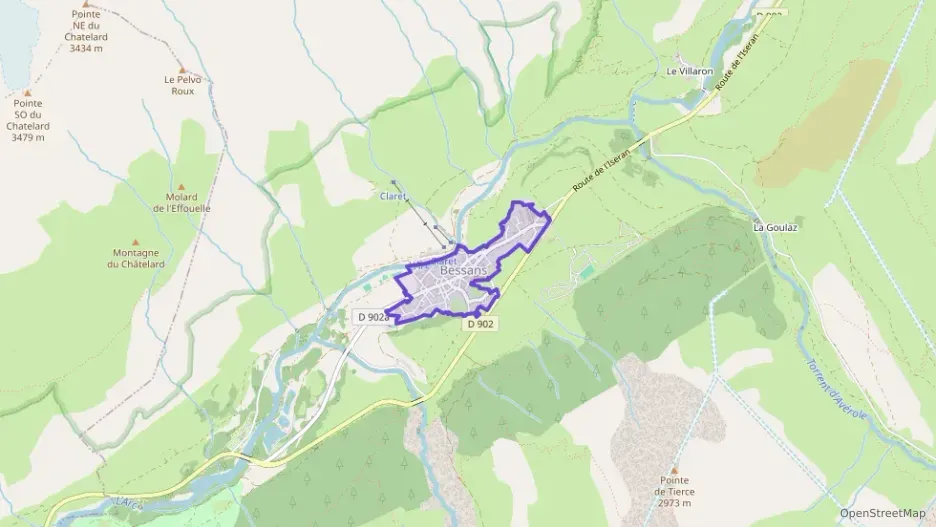 Maison 60 m² trois pièces à vendre à Bessans Maison 60 m² trois pièces à vendre à Bessans