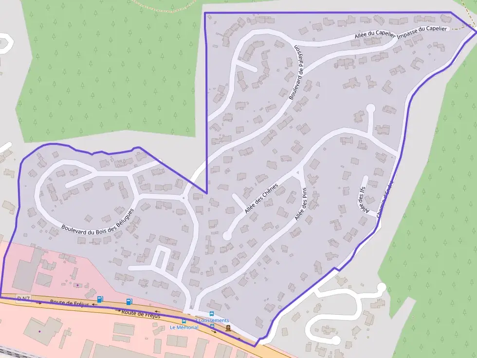 Maison 89 m² quatre pièces à vendre à Le Muy