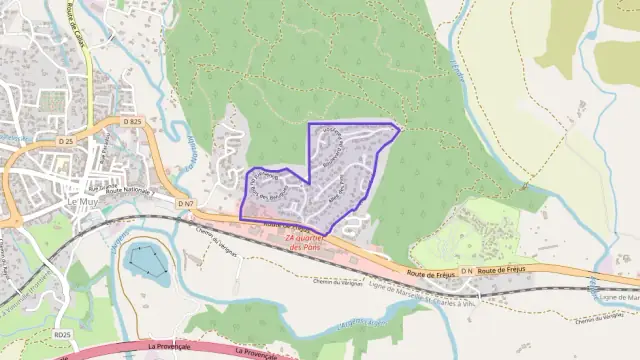 Maison 89 m² quatre pièces à vendre à Le Muy