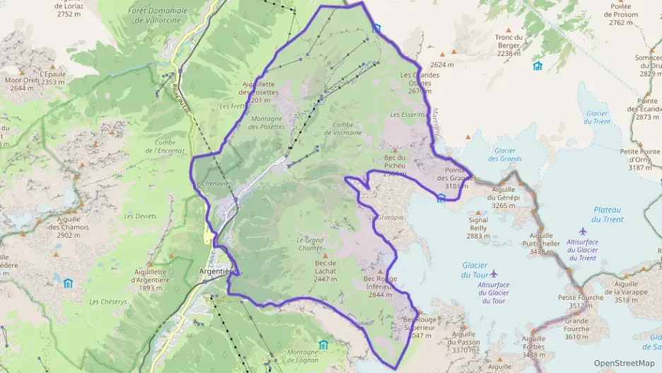 Maison 100 m² cinq pièces à vendre à Chamonix-Mont-Blanc Maison 100 m² cinq pièces à vendre à Chamonix-Mont-Blanc