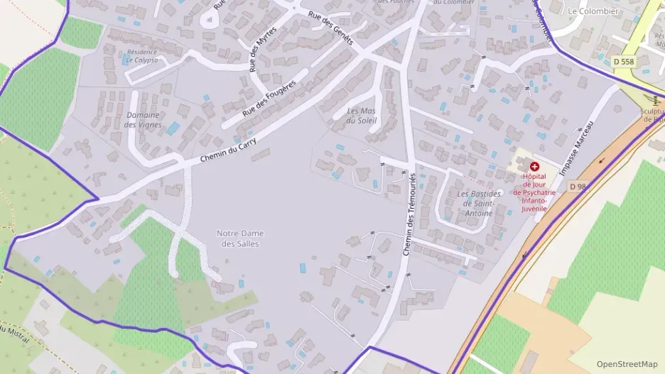 Maison 86 m² quatre pièces à vendre à Cogolin