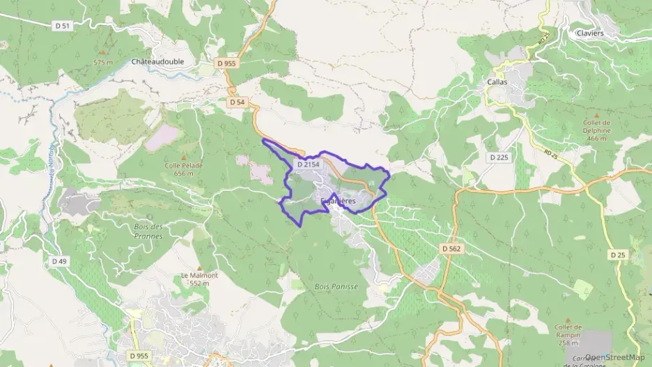 Maison 90 m² quatre pièces à vendre à Figanières Maison 90 m² quatre pièces à vendre à Figanières