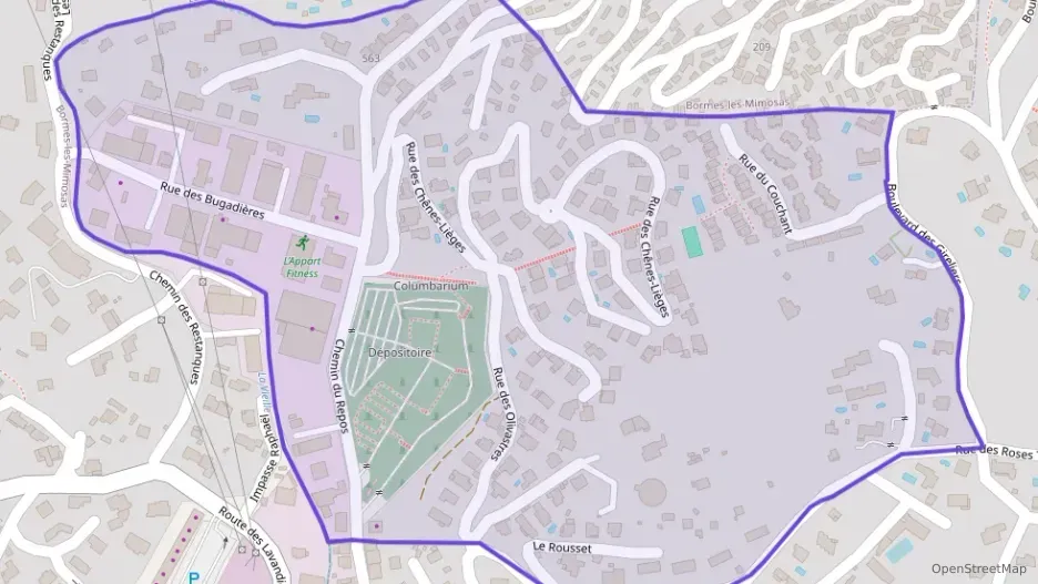 Maison 90 m² quatre pièces à vendre à Le Lavandou