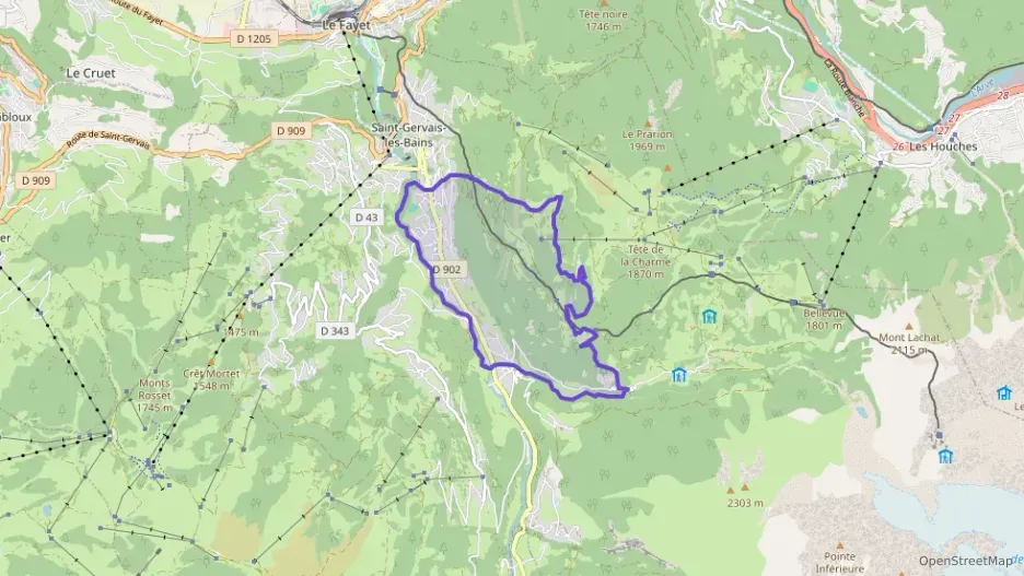 Maison 110 m² cinq pièces à vendre à Saint-Gervais-les-Bains Maison 110 m² cinq pièces à vendre à Saint-Gervais-les-Bains