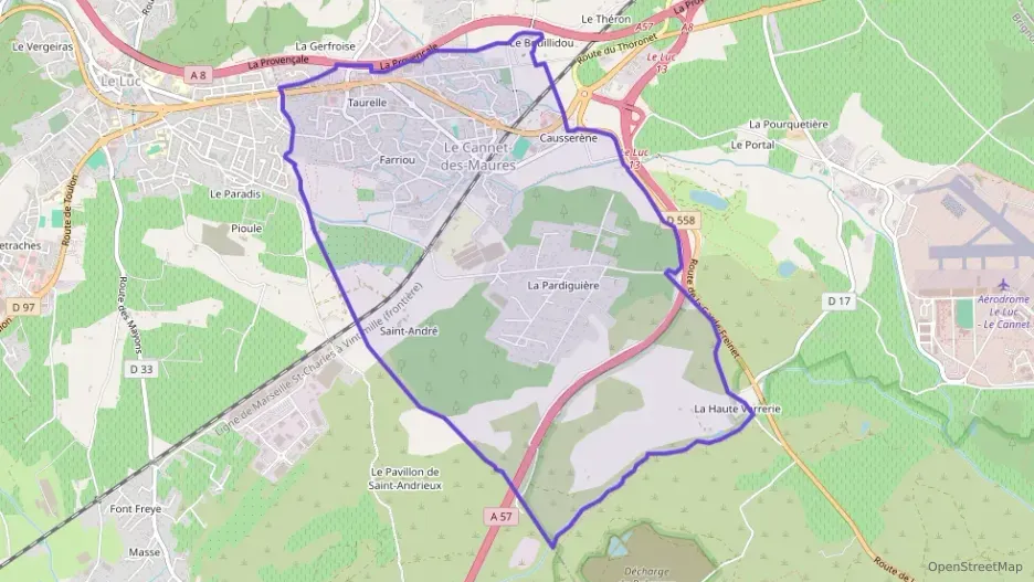 Maison 100 m² quatre pièces à vendre à Le Cannet-des-Maures