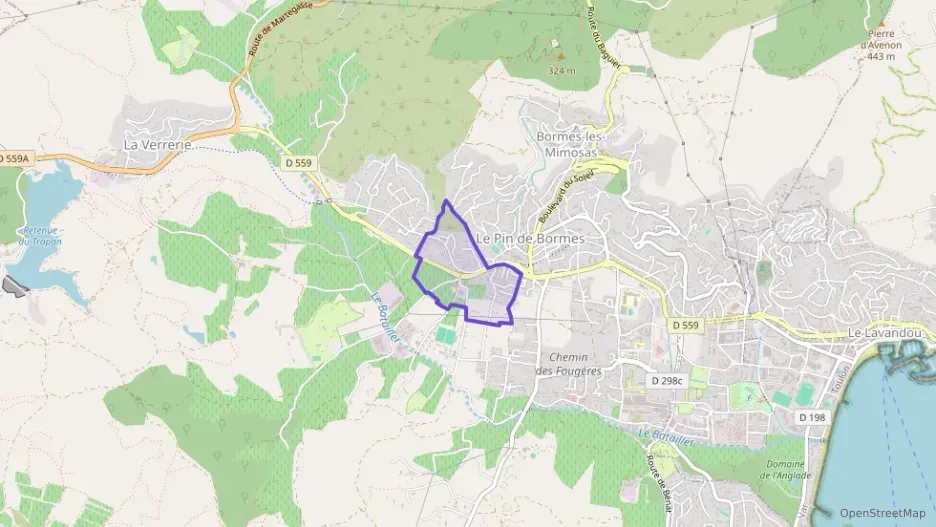 Maison 110 m² quatre pièces à vendre à Bormes-les-Mimosas Maison 110 m² quatre pièces à vendre à Bormes-les-Mimosas