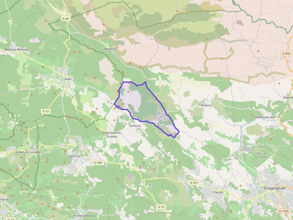 Maison 91 m² quatre pièces à vendre à Tourtour