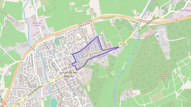 Maison 84 m² quatre pièces à vendre à La Londe-les-Maures