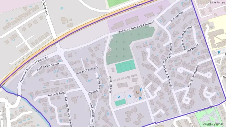 Maison 102 m² quatre pièces à vendre à La Londe-les-Maures Maison 102 m² quatre pièces à vendre à La Londe-les-Maures