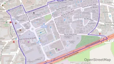 Maison 134 m² cinq pièces à vendre à Hyères Maison 134 m² cinq pièces à vendre à Hyères