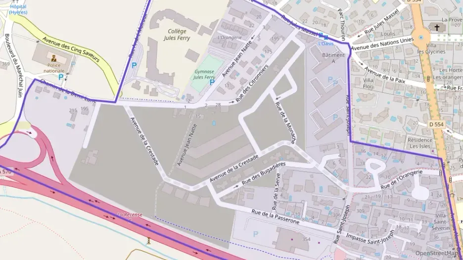 Maison 149 m² six pièces à vendre à Hyères Maison 149 m² six pièces à vendre à Hyères