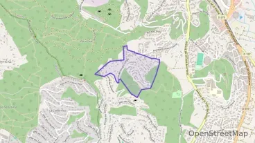 Maison 109 m² quatre pièces à vendre à Hyères Maison 109 m² quatre pièces à vendre à Hyères