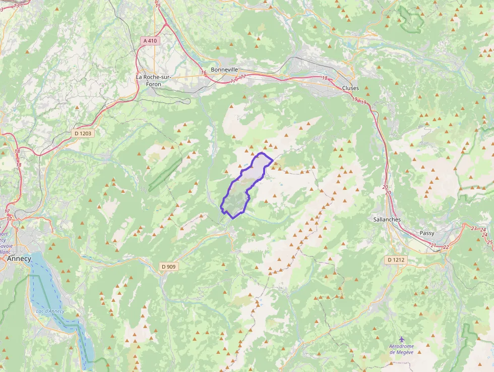 Maison 98 m² trois pièces à vendre à Le Grand-Bornand