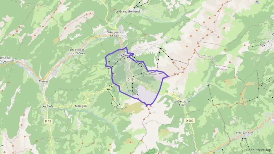 Maison 80 m² trois pièces à vendre à La Clusaz Maison 80 m² trois pièces à vendre à La Clusaz