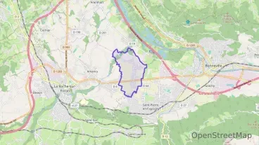 Maison 93 m² quatre pièces à vendre à Saint-Pierre-en-Faucigny