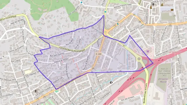 Maison 100 m² quatre pièces à vendre à Toulon