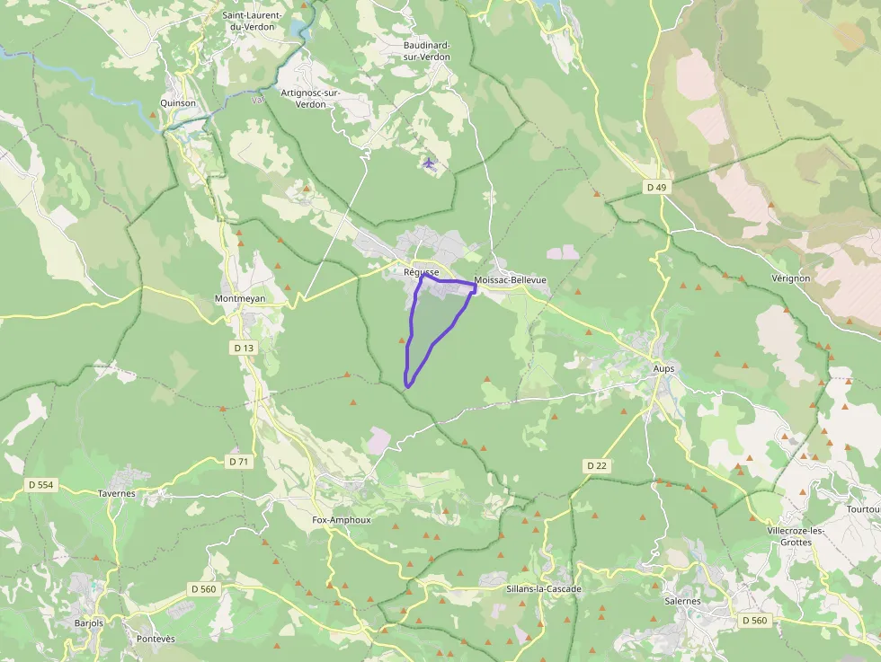 Maison 76 m² quatre pièces à vendre à Régusse