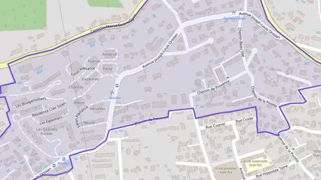 Maison 180 m² quatre pièces à vendre à Toulon