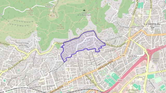 Maison 180 m² quatre pièces à vendre à Toulon