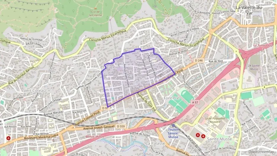 Maison 119 m² quatre pièces à vendre à Toulon Maison 119 m² quatre pièces à vendre à Toulon