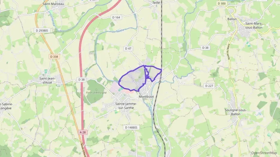 Maison 69 m² quatre pièces à vendre à Montbizot Maison 69 m² quatre pièces à vendre à Montbizot