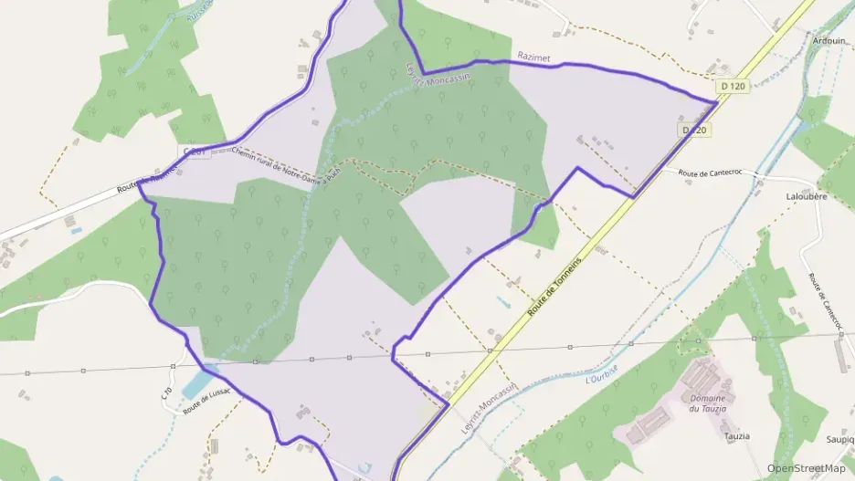 Maison 223 m² six pièces à vendre à Leyritz-Moncassin Maison 223 m² six pièces à vendre à Leyritz-Moncassin