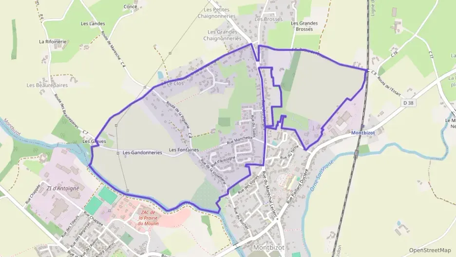 Maison 105 m² quatre pièces à vendre à Montbizot Maison 105 m² quatre pièces à vendre à Montbizot