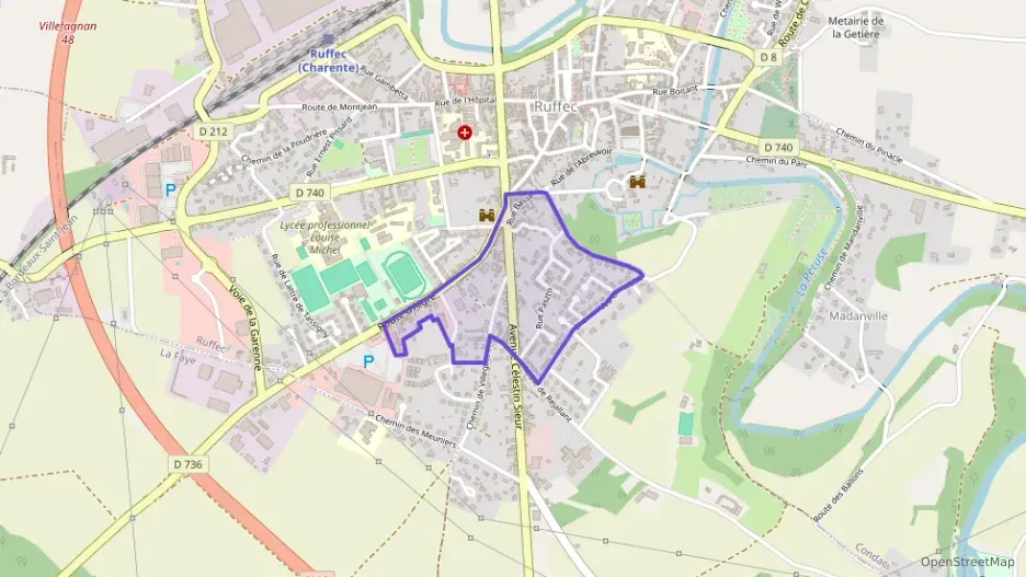 Maison 75 m² quatre pièces à vendre à Ruffec