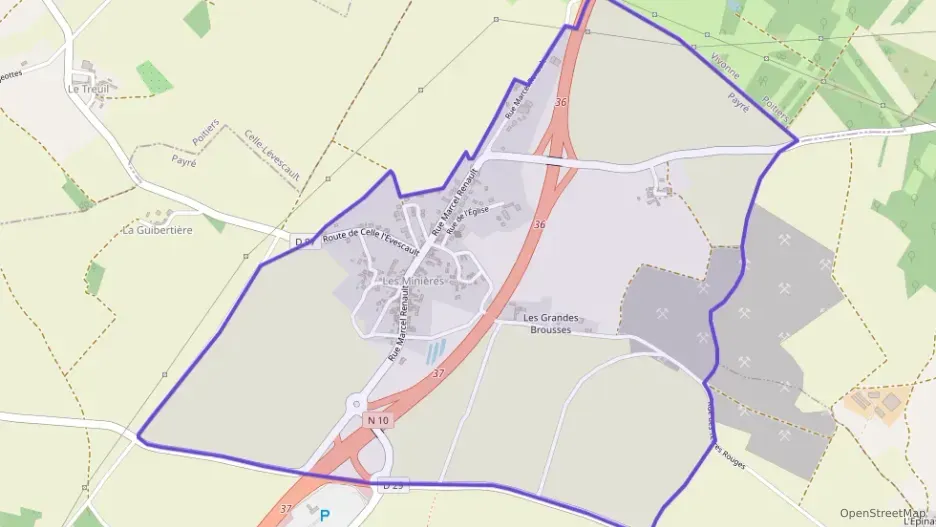 Maison 104 m² cinq pièces à vendre à Valence-en-Poitou Maison 104 m² cinq pièces à vendre à Valence-en-Poitou