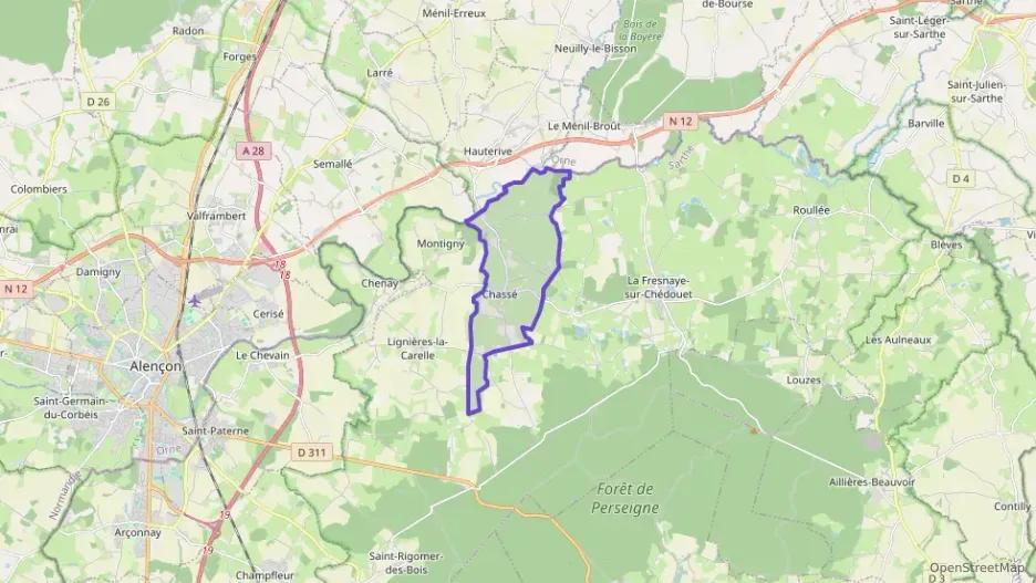 Maison 100 m² quatre pièces à vendre à Villeneuve-en-Perseigne Maison 100 m² quatre pièces à vendre à Villeneuve-en-Perseigne