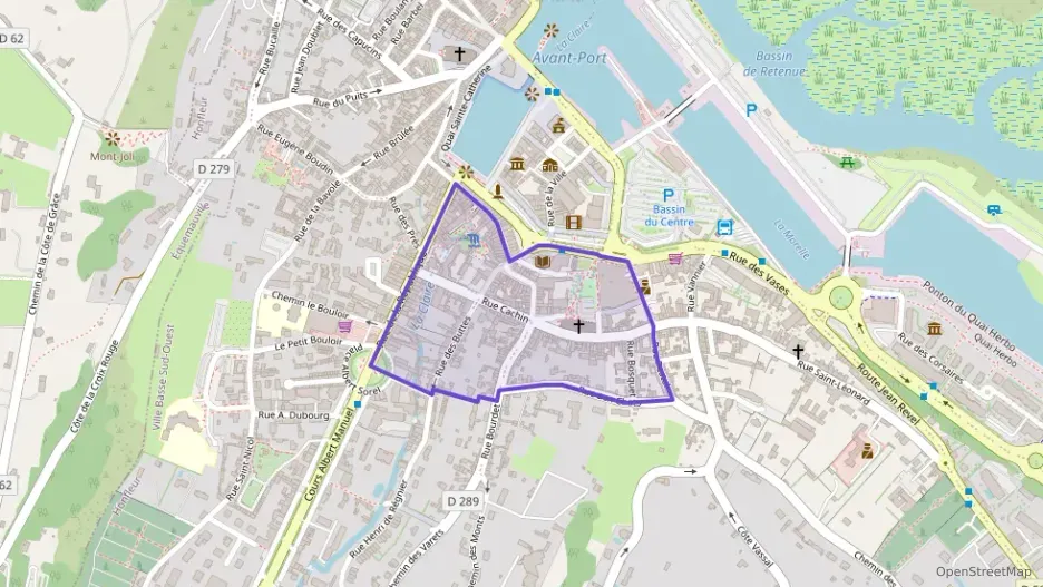 Maison 146 m² cinq pièces à vendre à Honfleur Maison 146 m² cinq pièces à vendre à Honfleur