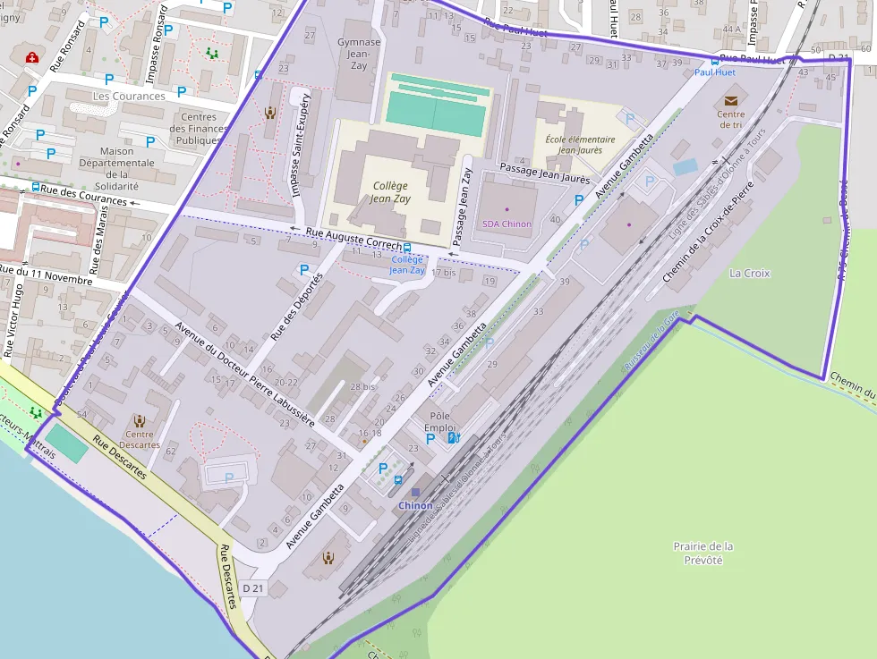 Maison 85 m² trois pièces à vendre à Chinon