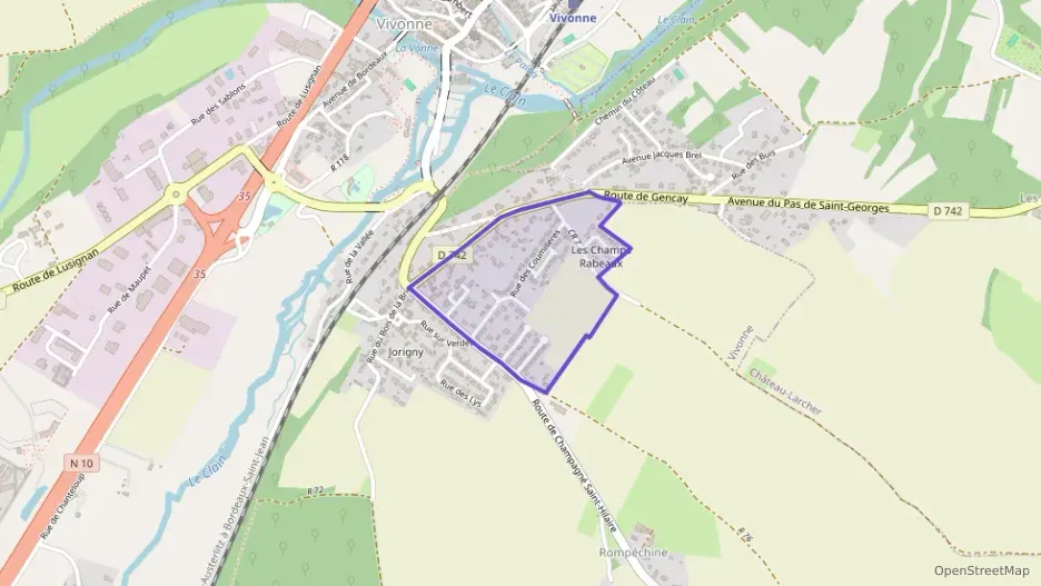 Maison 91 m² quatre pièces à vendre à Vivonne