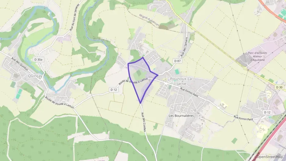 Maison 104 m² quatre pièces à vendre à Vouneuil-sous-Biard