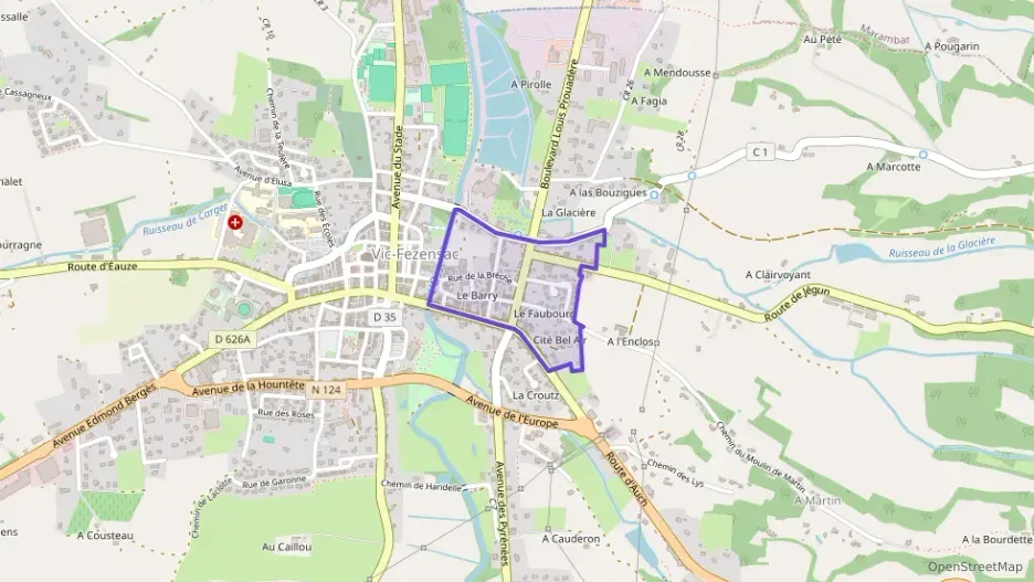 Maison 250 m² cinq pièces à vendre à Vic-Fezensac Maison 250 m² cinq pièces à vendre à Vic-Fezensac