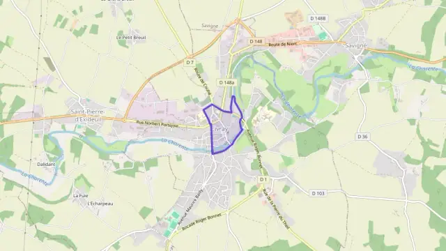 Maison 104 m² trois pièces à vendre à Civray