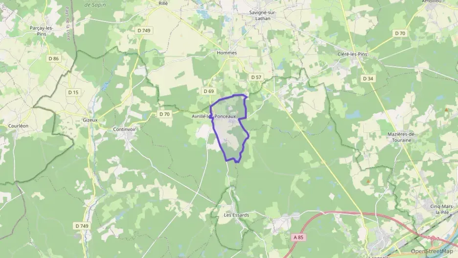 Maison 137 m² quatre pièces à vendre à Avrillé-les-Ponceaux Maison 137 m² quatre pièces à vendre à Avrillé-les-Ponceaux