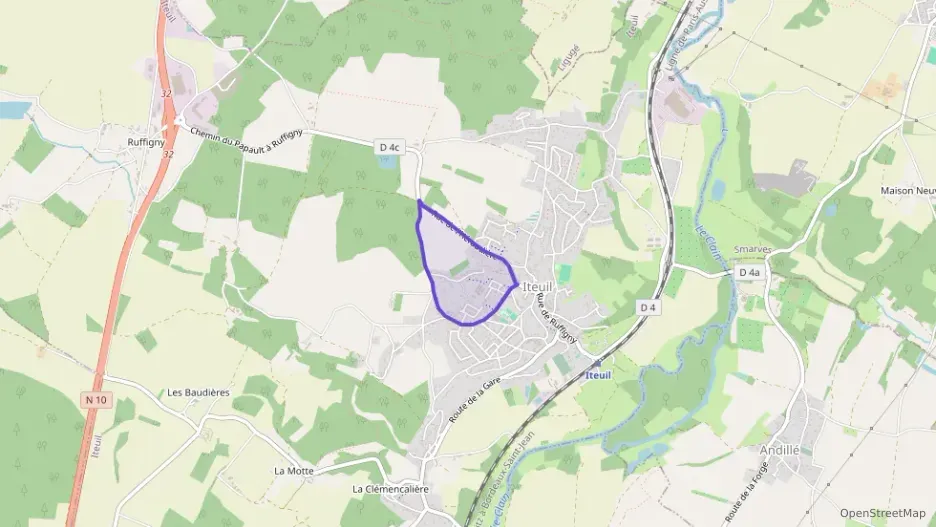 Maison 87 m² quatre pièces à vendre à Iteuil Maison 87 m² quatre pièces à vendre à Iteuil