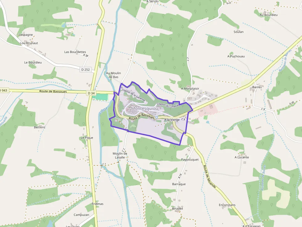 Maison 138 m² quatre pièces à vendre à Montesquiou