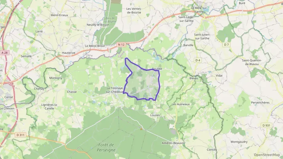 Maison 120 m² quatre pièces à vendre à Villeneuve-en-Perseigne Maison 120 m² quatre pièces à vendre à Villeneuve-en-Perseigne