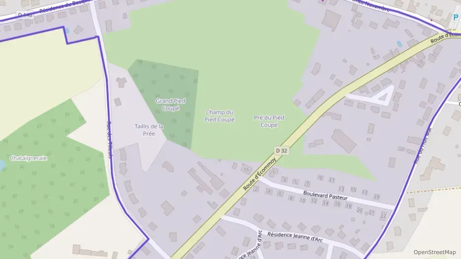 Maison 105 m² cinq pièces à vendre à Saint-Mars-d`Outillé Maison 105 m² cinq pièces à vendre à Saint-Mars-d`Outillé