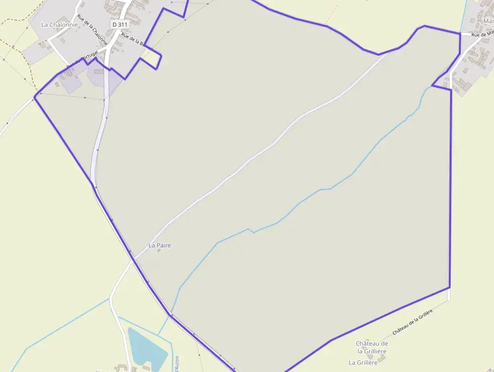 Maison 100 m² quatre pièces à vendre à Faye-la-Vineuse