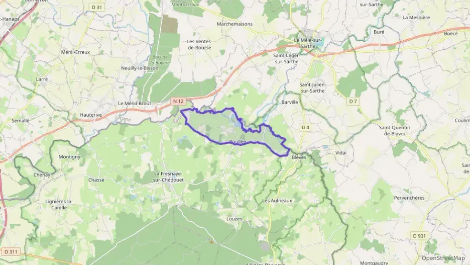 Maison 220 m² six pièces à vendre à Villeneuve-en-Perseigne Maison 220 m² six pièces à vendre à Villeneuve-en-Perseigne