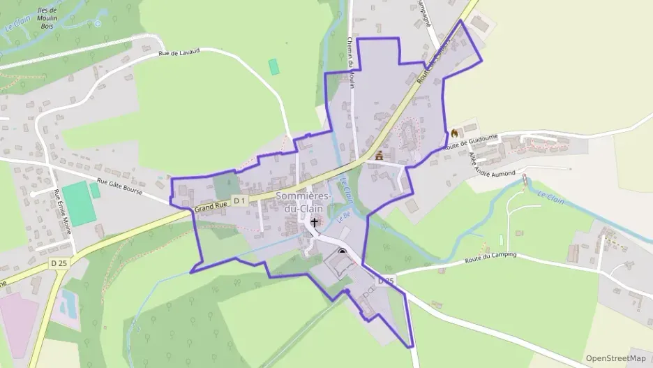 Maison 120 m² trois pièces à vendre à Sommières-du-Clain Maison 120 m² trois pièces à vendre à Sommières-du-Clain